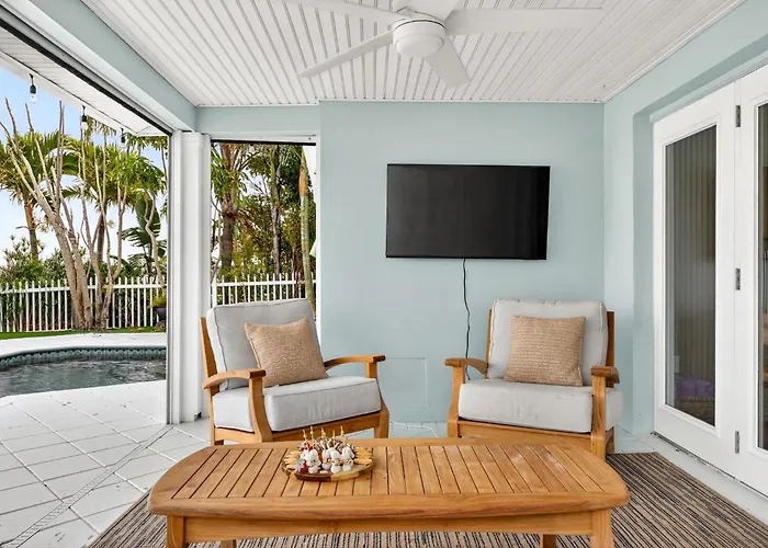 Mookies House * Clearwater Beach